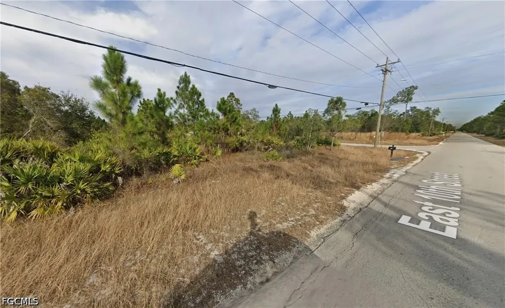 3107 E 10th Street Lehigh Acres FL 33972