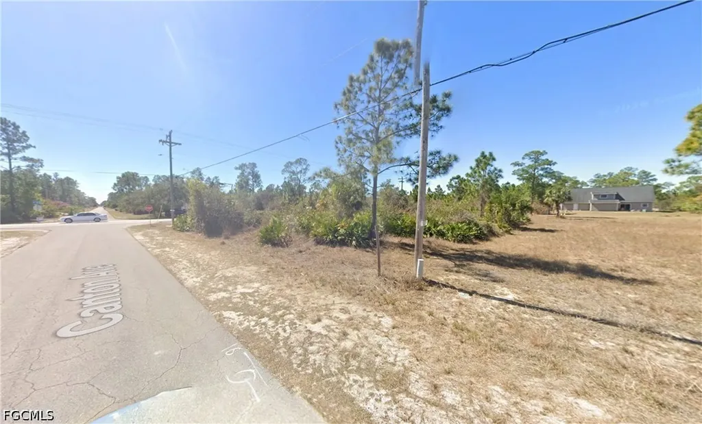 3107 E 10th Street Lehigh Acres FL 33972