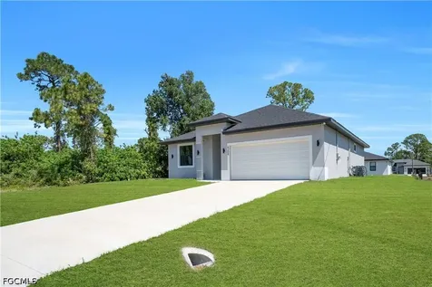 6208 Forest Court Labelle FL 33935