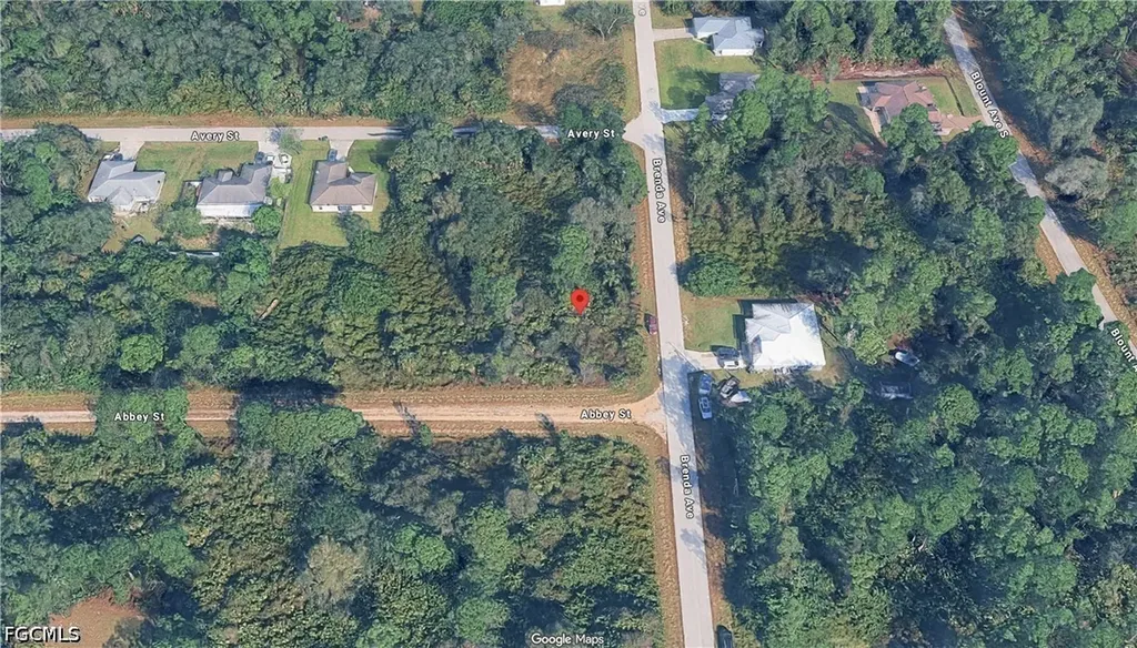 921 Abbey Street E Lehigh Acres FL 33974