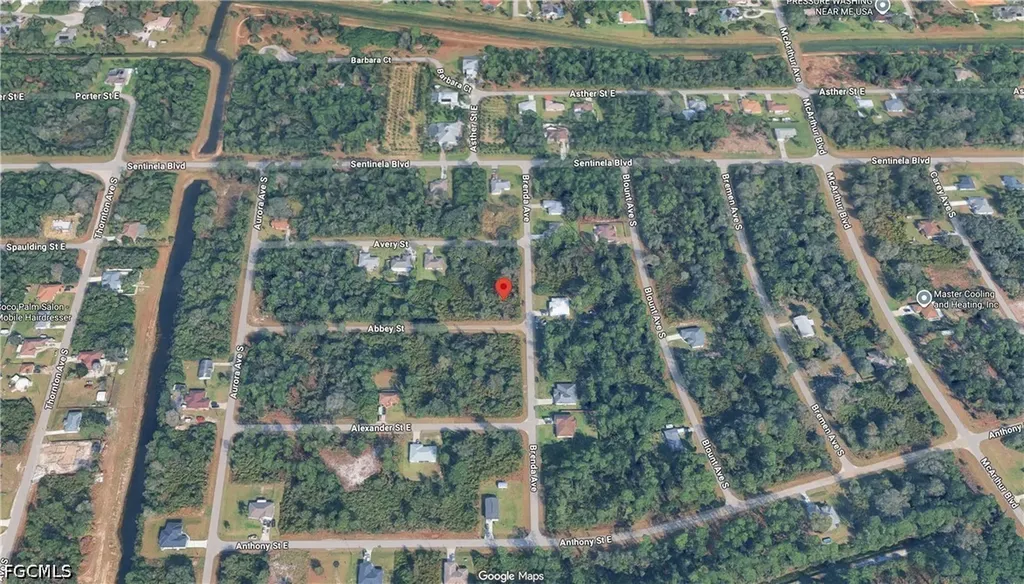 921 Abbey Street E Lehigh Acres FL 33974