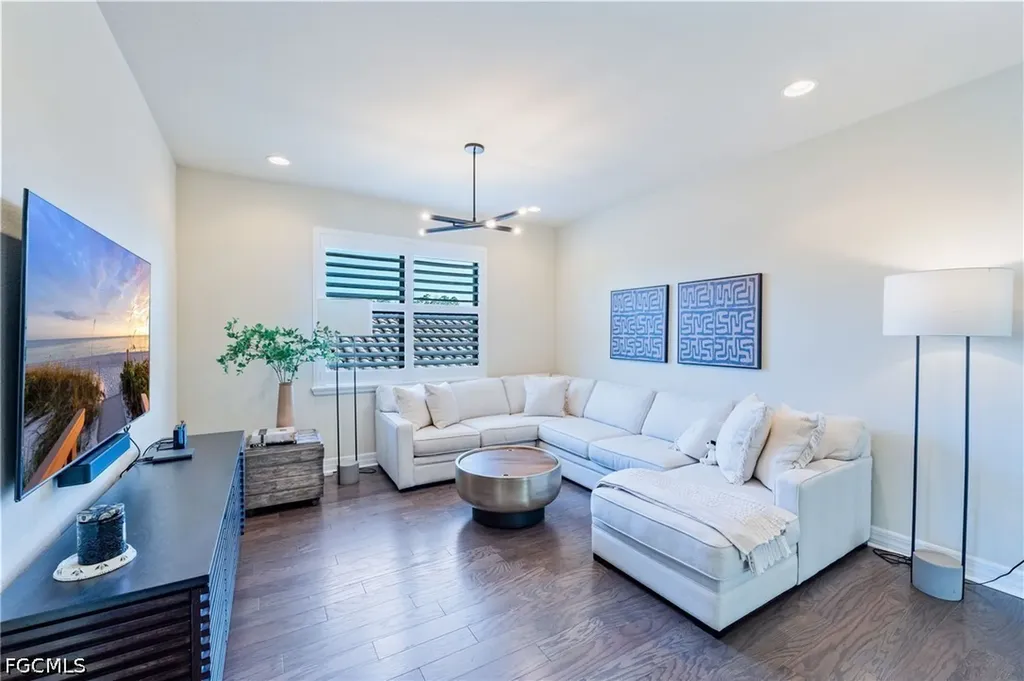 11546 Meadowrun Circle Fort Myers FL 33913