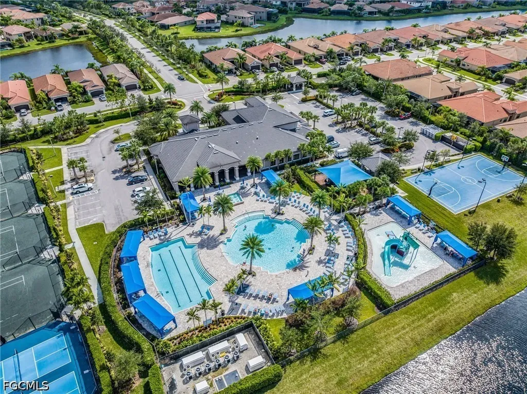 11546 Meadowrun Circle Fort Myers FL 33913