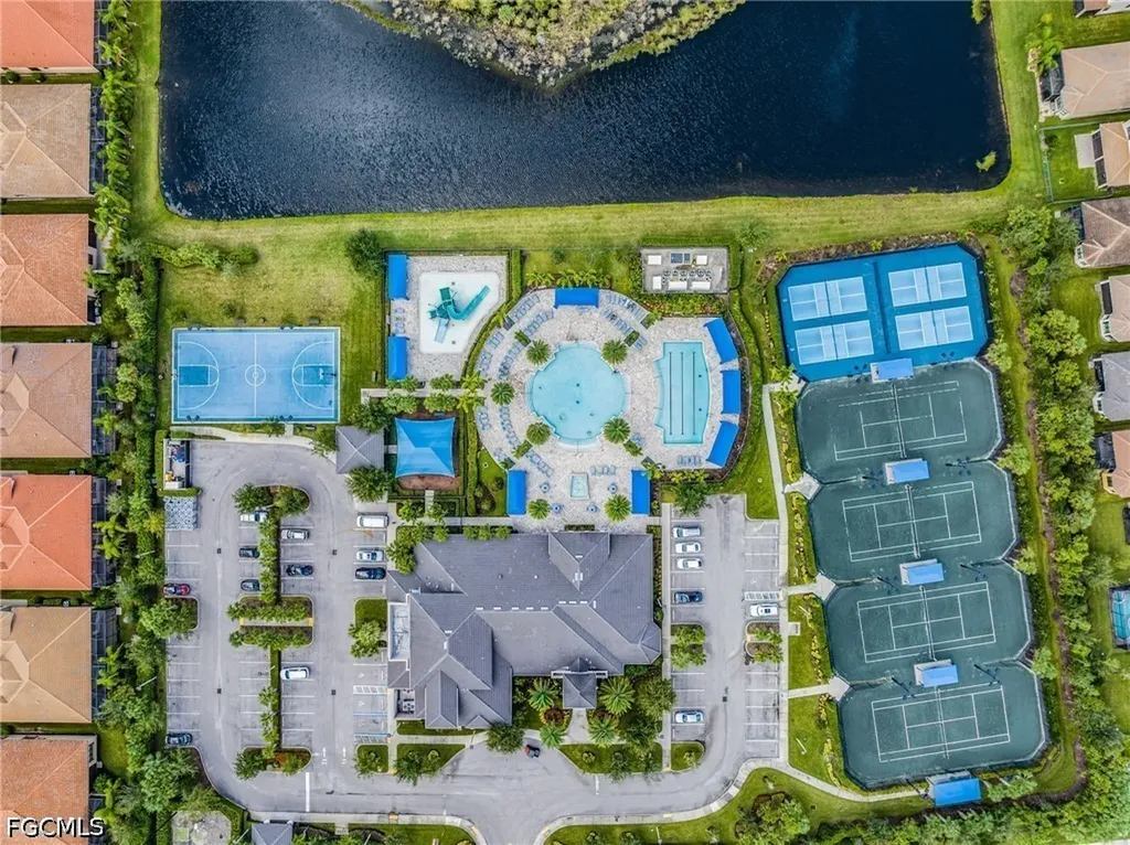 11546 Meadowrun Circle Fort Myers FL 33913