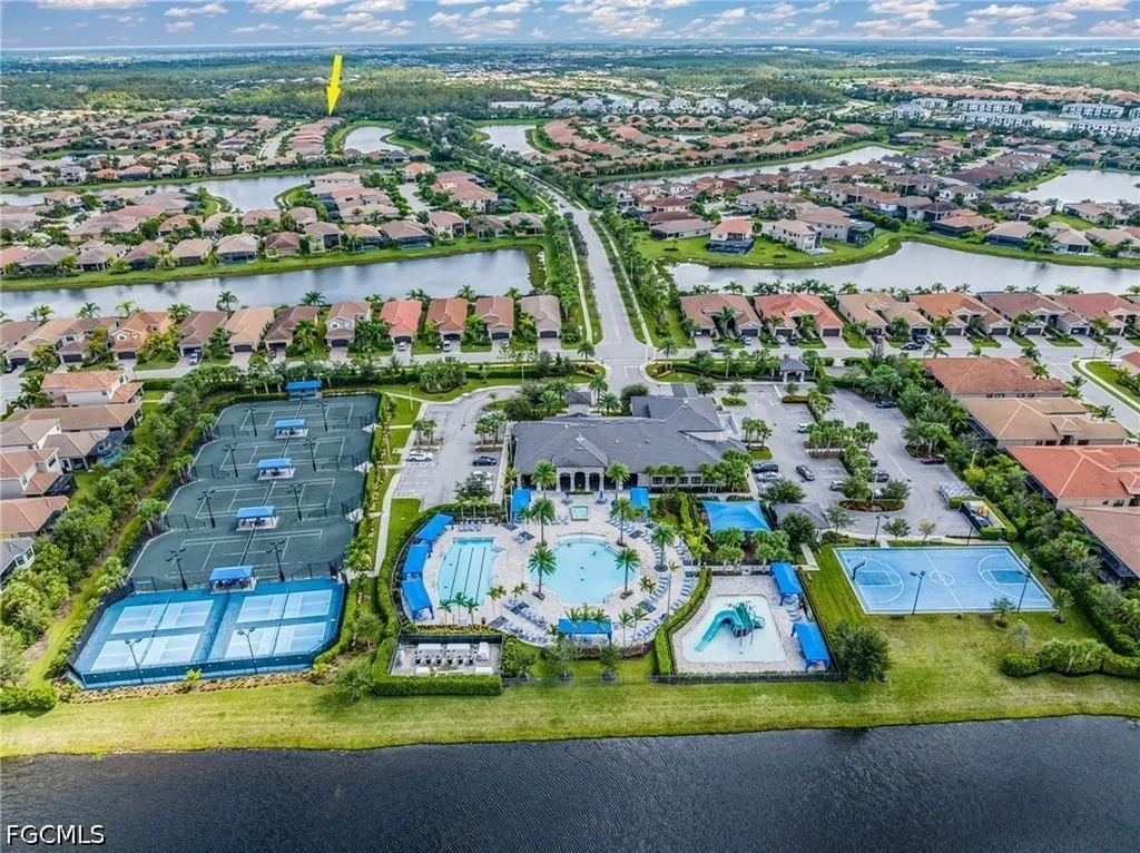 11546 Meadowrun Circle Fort Myers FL 33913
