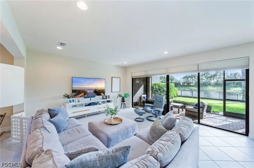 11546 Meadowrun Circle Fort Myers FL 33913