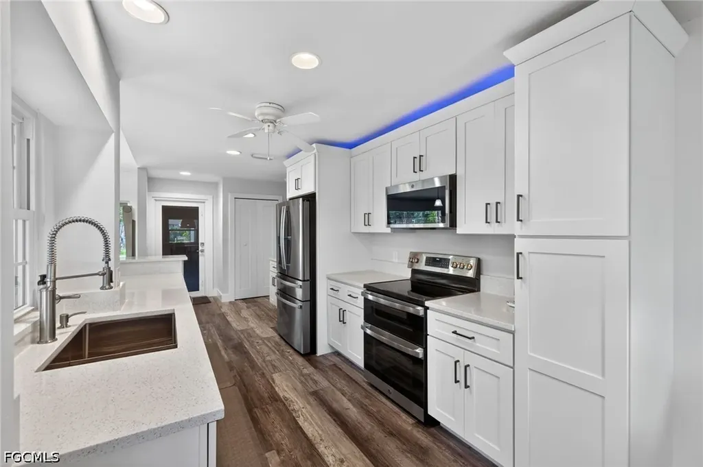 3359 Barra Circle Sanibel FL 33957