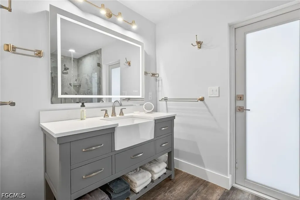 3359 Barra Circle Sanibel FL 33957