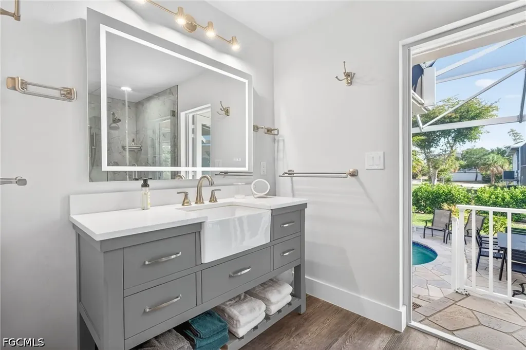 3359 Barra Circle Sanibel FL 33957