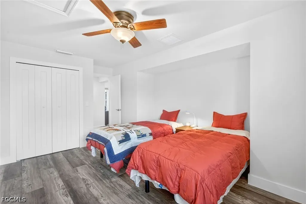 3359 Barra Circle Sanibel FL 33957