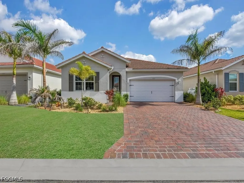 3824 Crosswater Drive North Fort Myers FL 33917