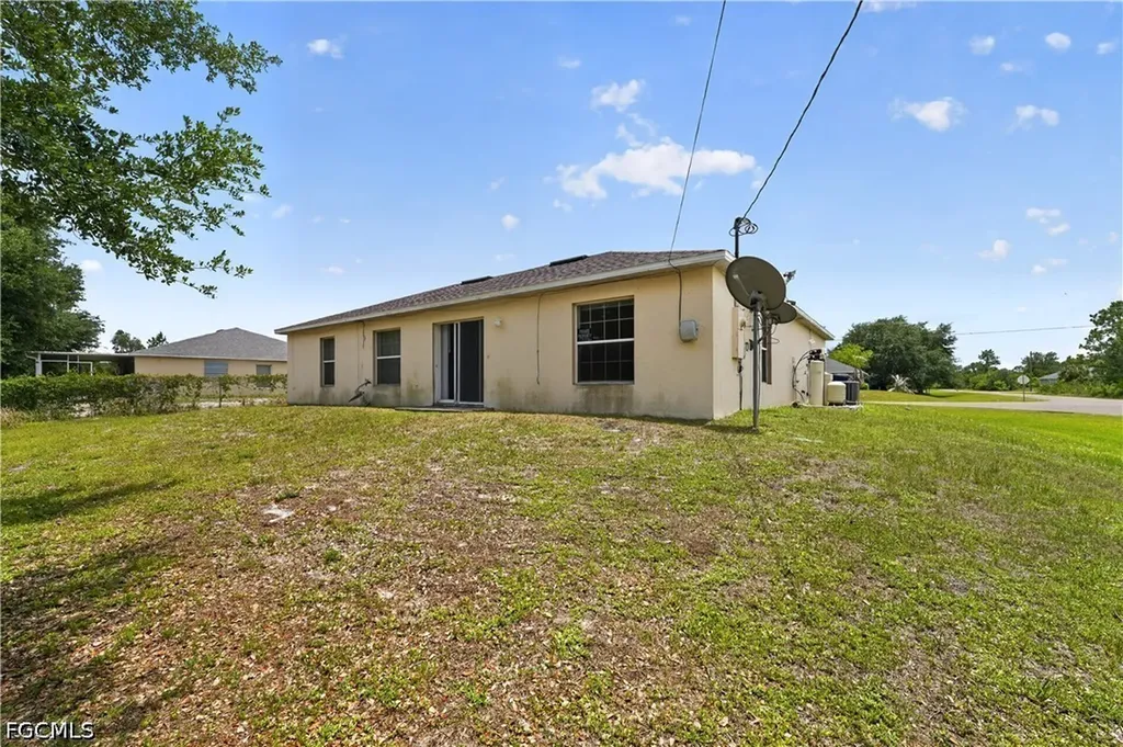 446 Windermere Drive Lehigh Acres FL 33972