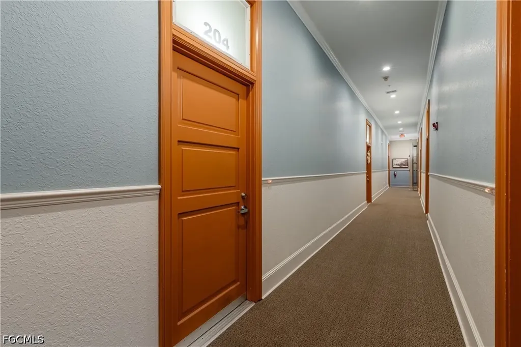 2260 1st Street Fort Myers FL 33901