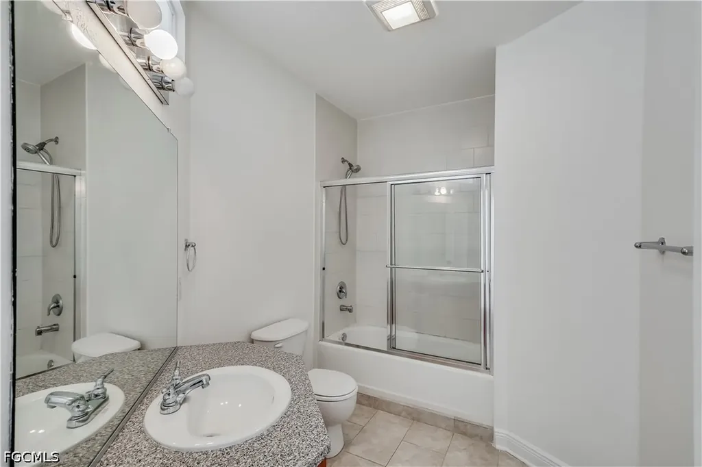 2260 1st Street Fort Myers FL 33901