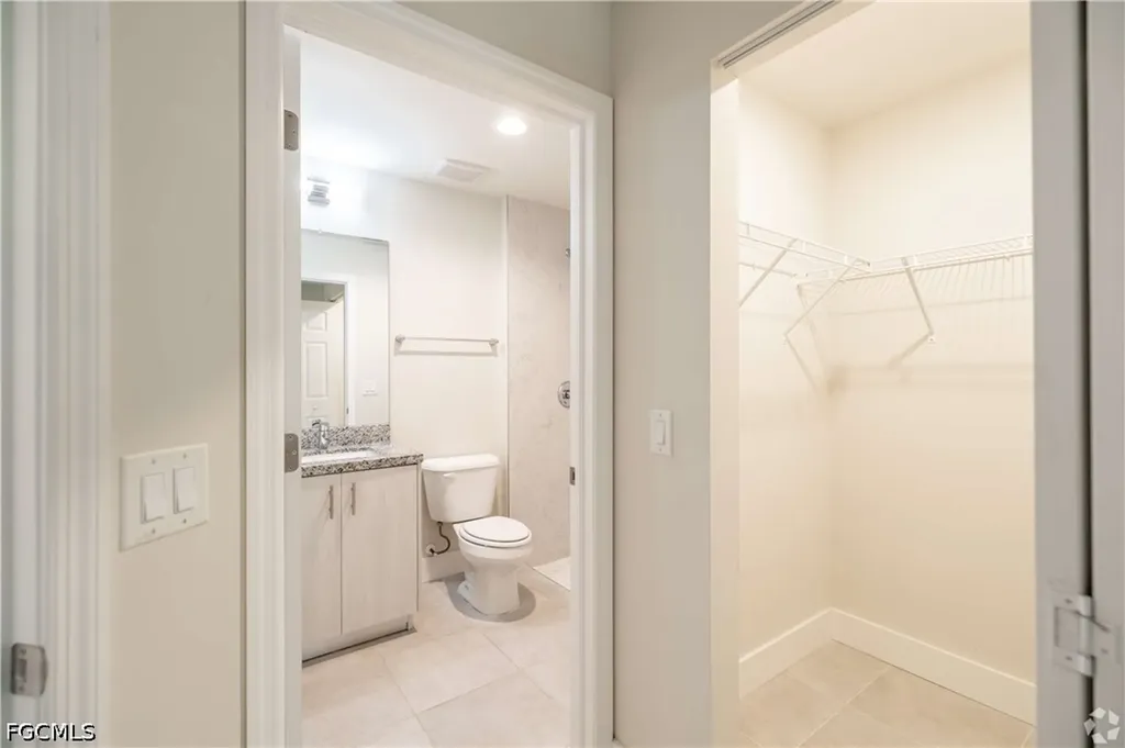 3325 SW 8th Place Cape Coral FL 33914