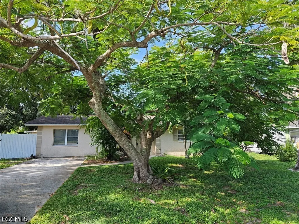 1199 Gramac Drive North Fort Myers FL 33917