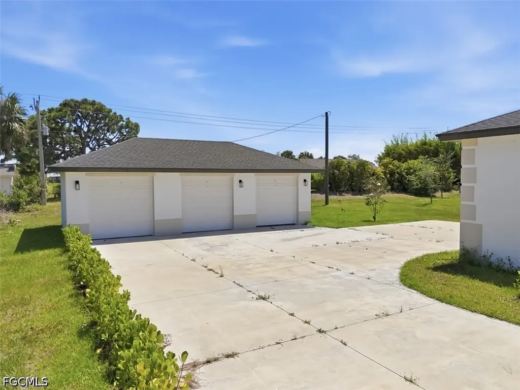 195 Rotonda Boulevard W Rotonda West FL 33947