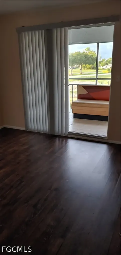 723 SE 10th Street Cape Coral FL 33990