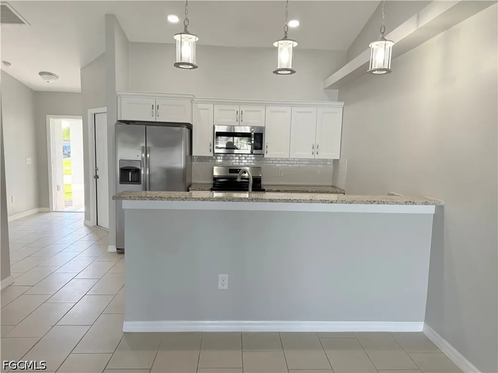 1405 Nelson Road N Cape Coral FL 33993