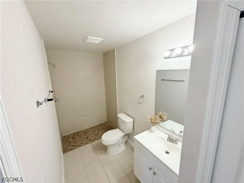 1405 Nelson Road N Cape Coral FL 33993