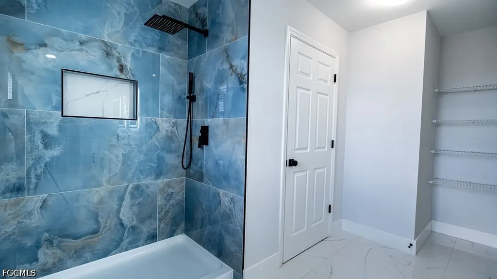 509 SW 27th Terrace Cape Coral FL 33914