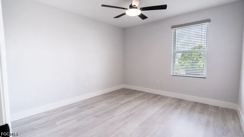 509 SW 27th Terrace Cape Coral FL 33914
