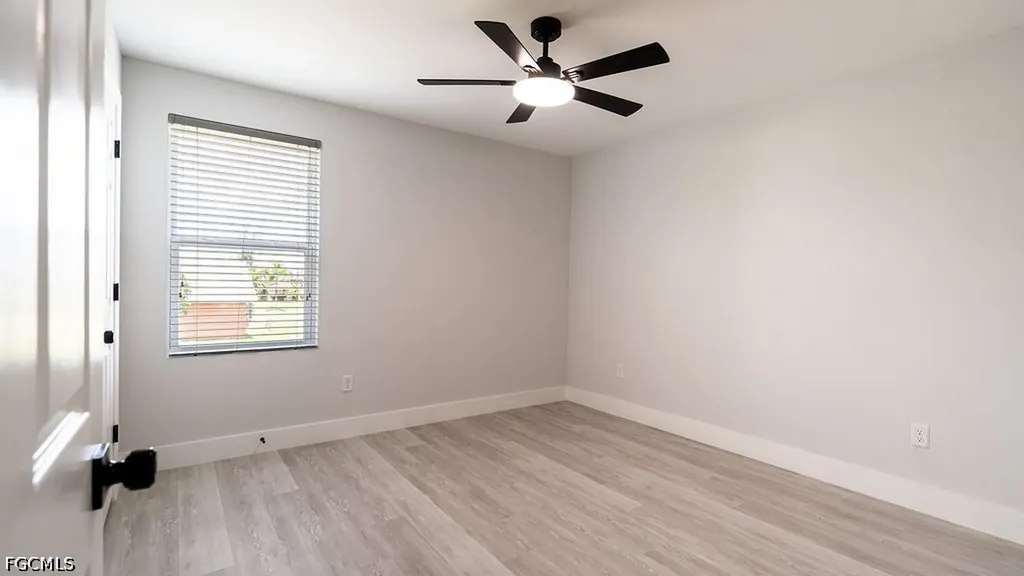 509 SW 27th Terrace Cape Coral FL 33914