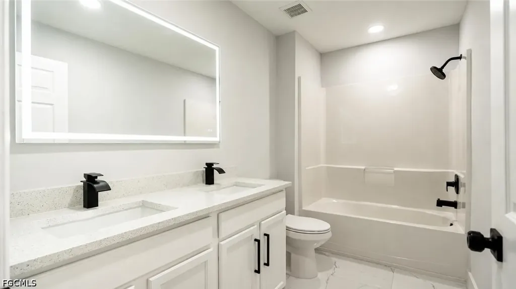 509 SW 27th Terrace Cape Coral FL 33914