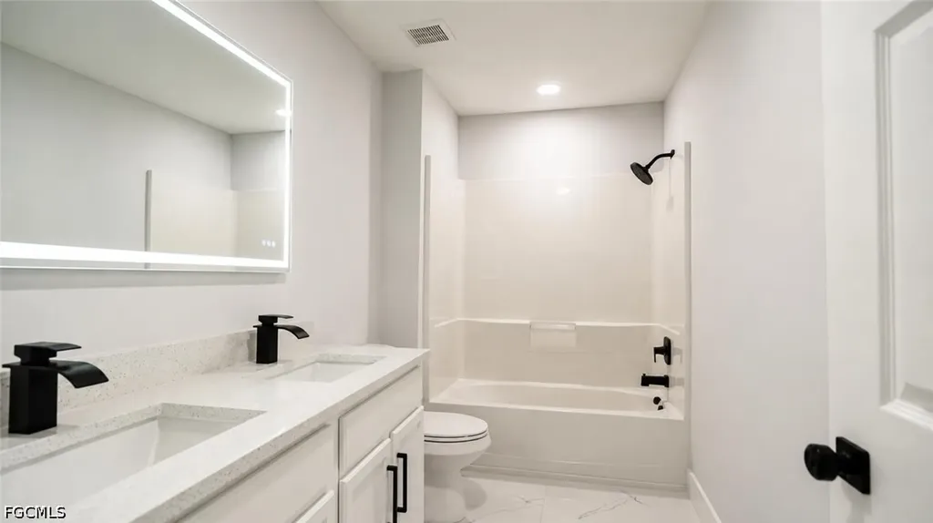 509 SW 27th Terrace Cape Coral FL 33914