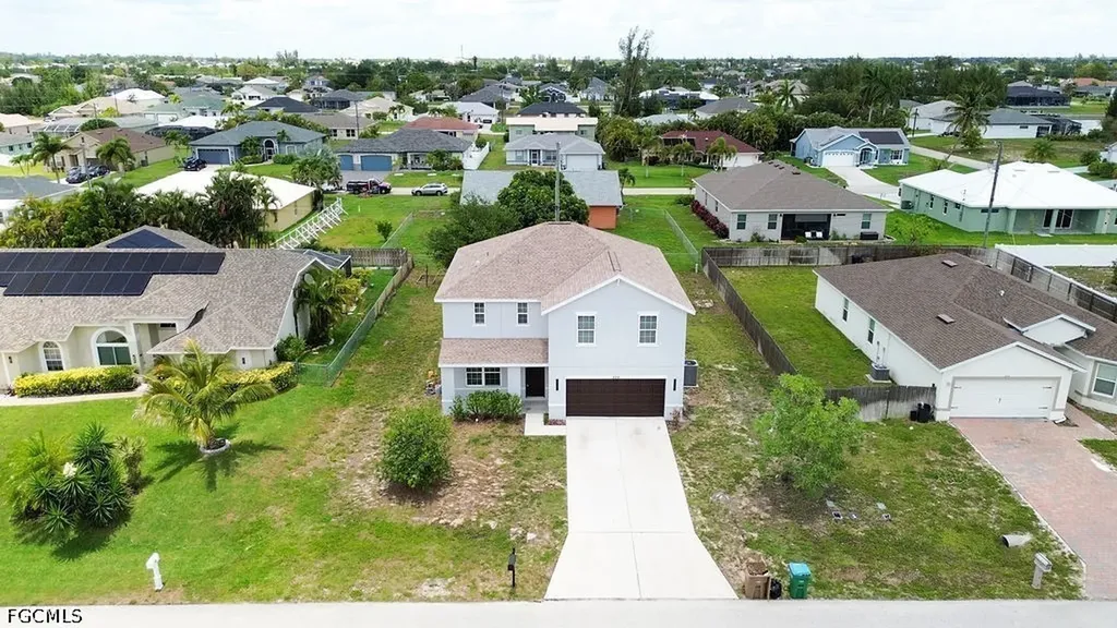 509 SW 27th Terrace Cape Coral FL 33914