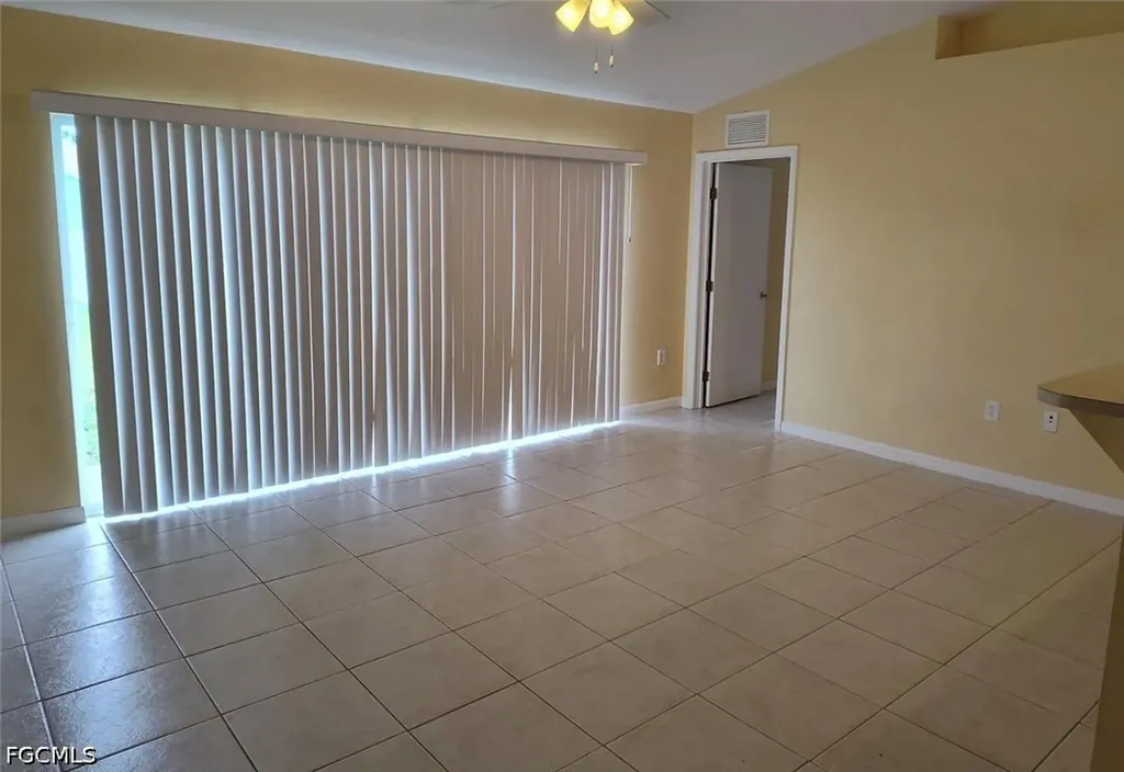1109 NE 2nd Place Cape Coral FL 33909