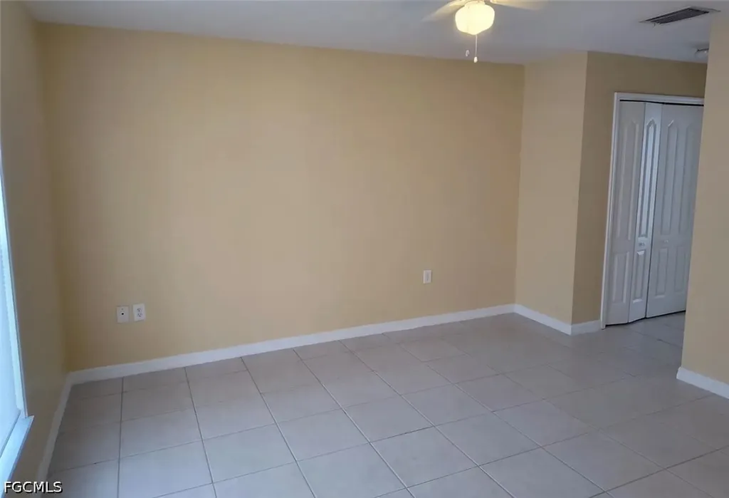 1109 NE 2nd Place Cape Coral FL 33909