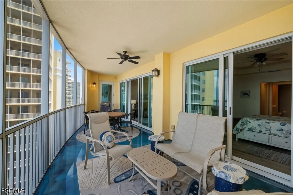 2743 1st Street Fort Myers FL 33916