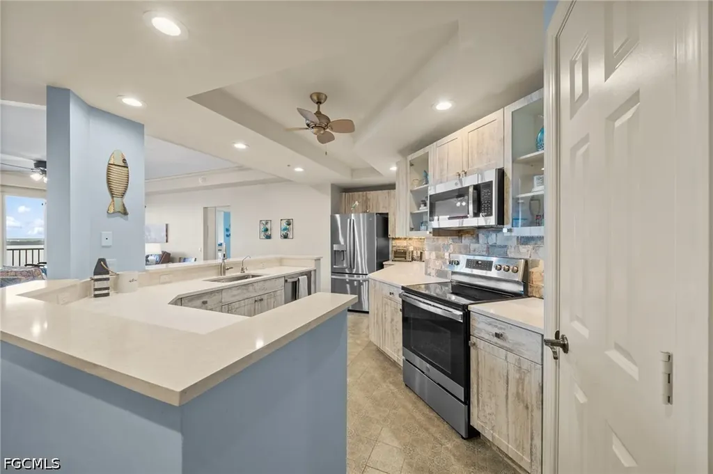 2743 1st Street Fort Myers FL 33916