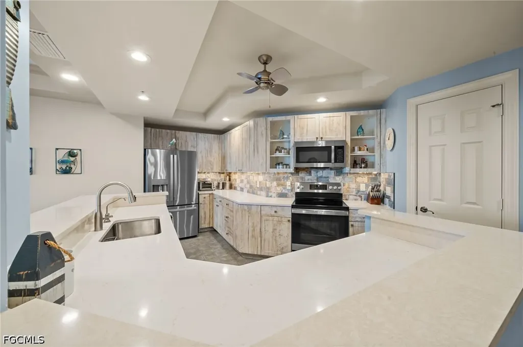 2743 1st Street Fort Myers FL 33916