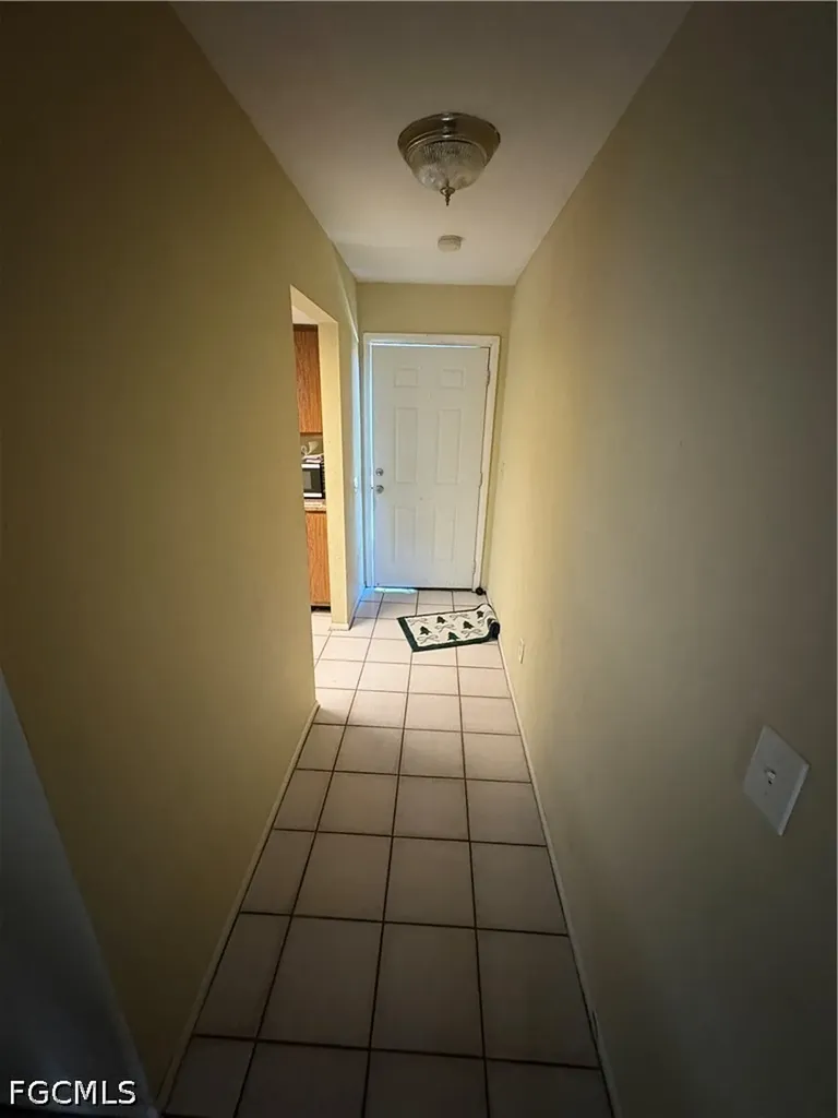 7582-7586 Carrier Road Fort Myers FL 33967