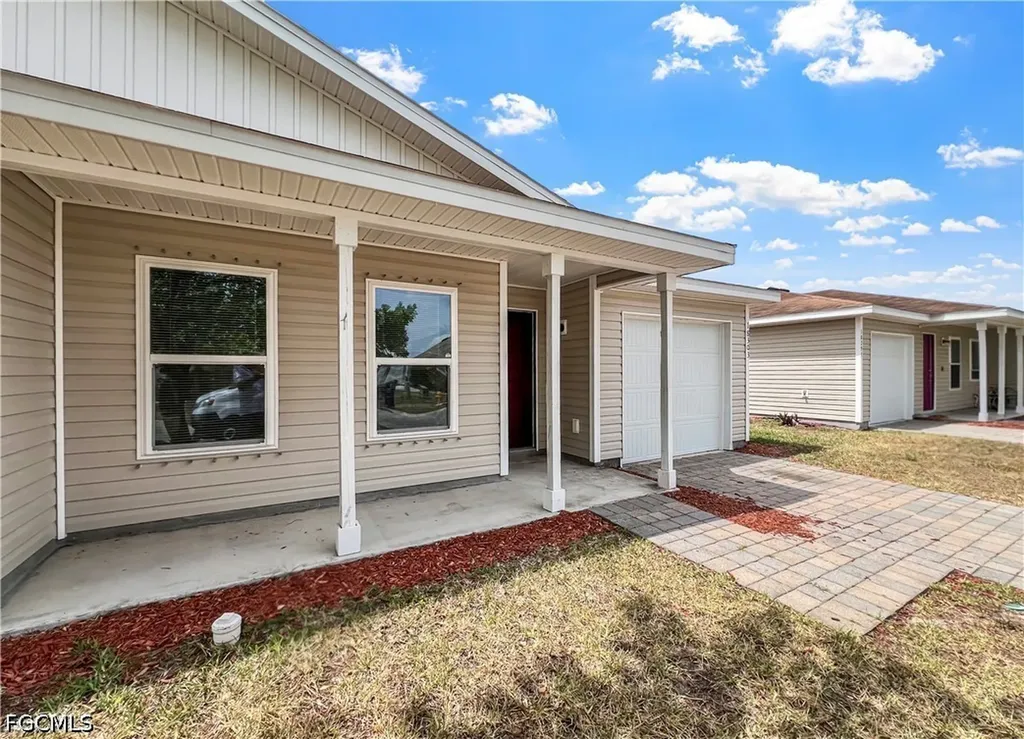 18303 Gibraltar Lane Lehigh Acres FL 33936