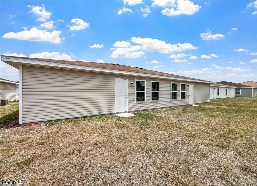 18303 Gibraltar Lane Lehigh Acres FL 33936