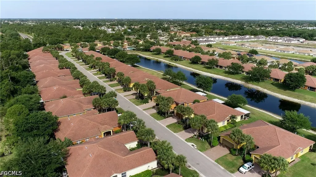 18303 Gibraltar Lane Lehigh Acres FL 33936