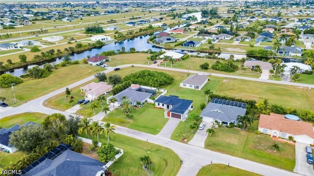 2903 NW 3rd Street Cape Coral FL 33993