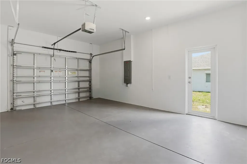 4710 27th Street SW Lehigh Acres FL 33973