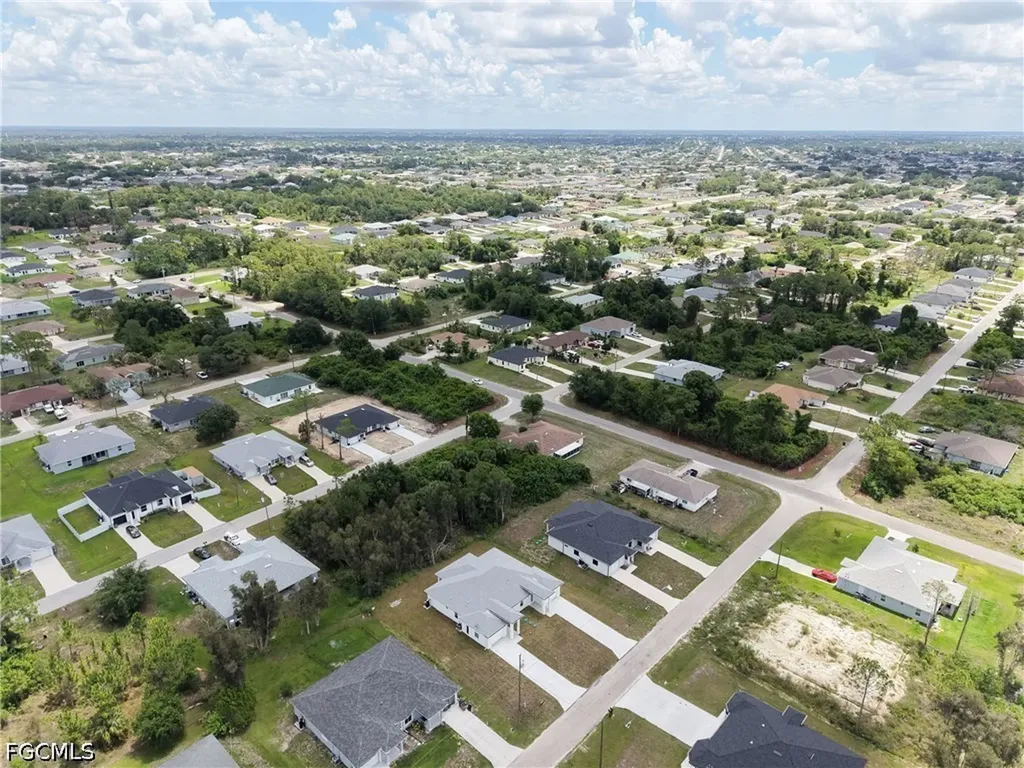 4710 27th Street SW Lehigh Acres FL 33973