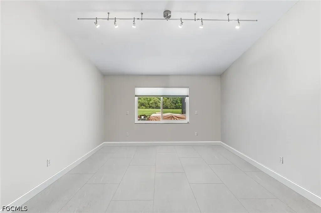 14561 Old Hickory Boulevard Fort Myers FL 33912