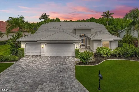 14561 Old Hickory Boulevard Fort Myers FL 33912