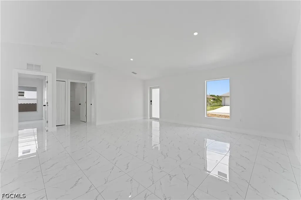 3403 41st Street SW Lehigh Acres FL 33976