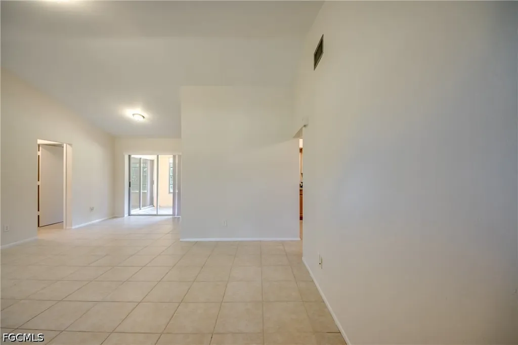 1315 SE 33rd Terrace Cape Coral FL 33904