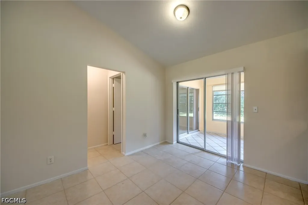 1315 SE 33rd Terrace Cape Coral FL 33904