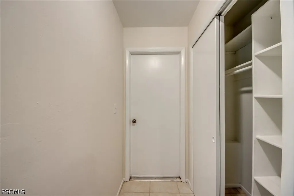 1315 SE 33rd Terrace Cape Coral FL 33904