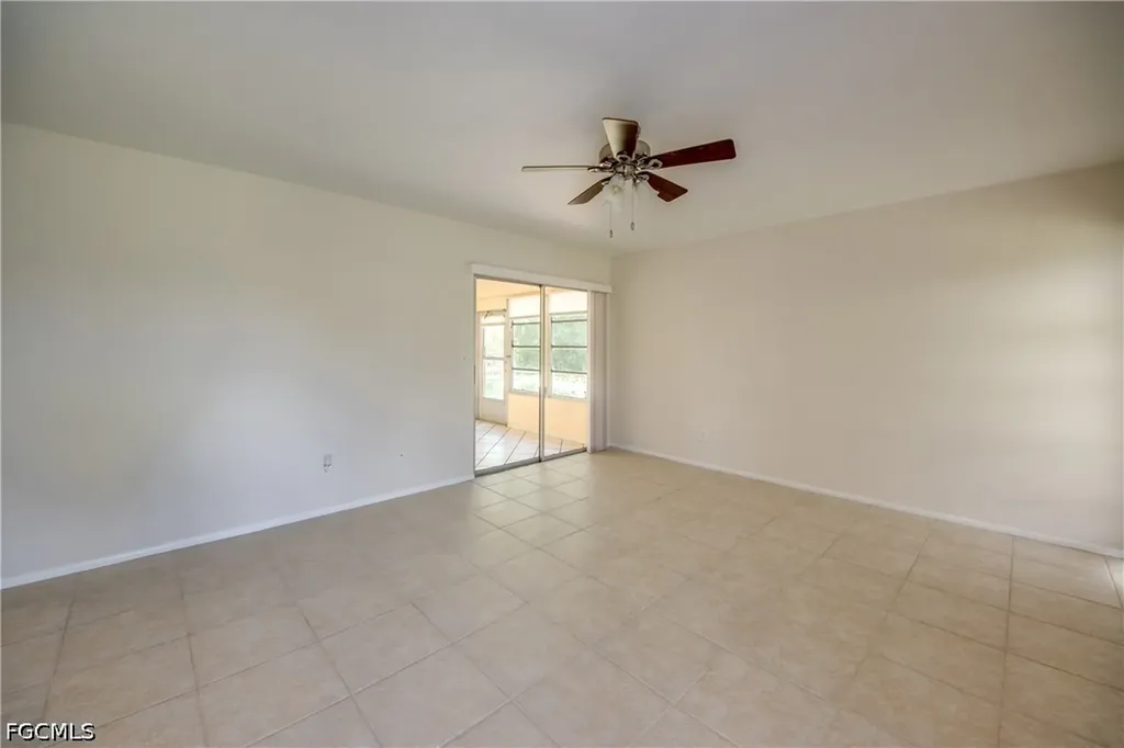 1315 SE 33rd Terrace Cape Coral FL 33904