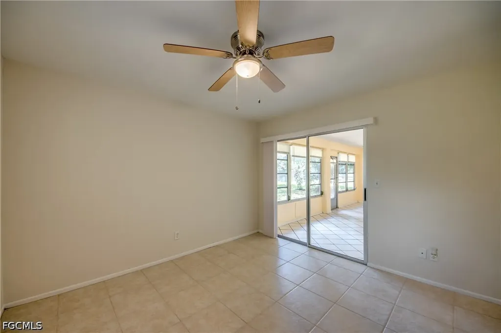1315 SE 33rd Terrace Cape Coral FL 33904
